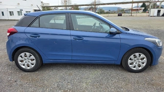 MÉDEA 20 - HYUNDAI I20 15 5D 1,1D MT FAM+ CLUB ISG 5AC 5195