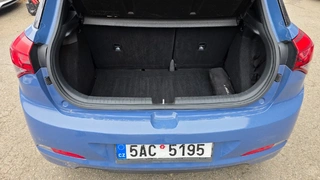 MÉDEA 20 - HYUNDAI I20 15 5D 1,1D MT FAM+ CLUB ISG 5AC 5195
