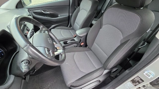 MÉDEA 24 - HYUNDAI I30 6AM 6115