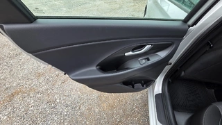 MÉDEA 24 - HYUNDAI I30 6AM 6115
