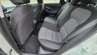 MÉDEA 24 - HYUNDAI I30 6AM 6115
