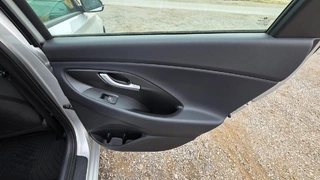 MÉDEA 24 - HYUNDAI I30 6AM 6115