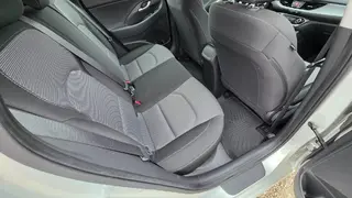 MÉDEA 24 - HYUNDAI I30 6AM 6115