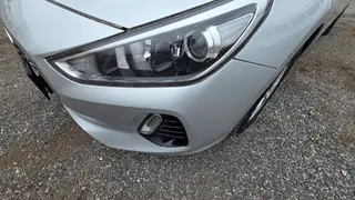 MÉDEA 24 - HYUNDAI I30 6AM 6115