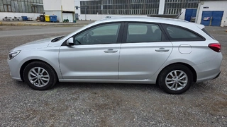MÉDEA 24 - HYUNDAI I30 6AM 6115