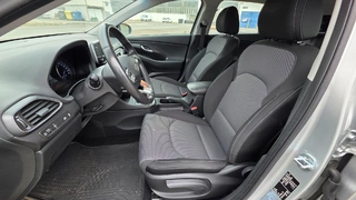 MÉDEA 24 - HYUNDAI I30 6AM 6115