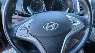 MÉDEA 25 - HYUNDAI IX20 16 1,6I 5AP 8372