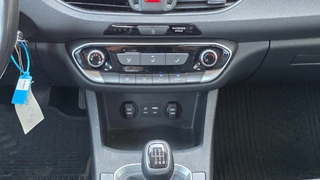 MÉDEA 27 - HYUNDAI I30 6AX 7961