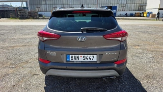 MÉDEA 28 - HYUNDAI TUCSON 6AN 9447