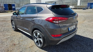 MÉDEA 28 - HYUNDAI TUCSON 6AN 9447