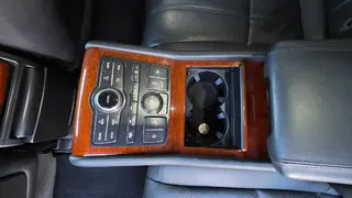 MÉDEA 32 - HYUNDAI EQUUS 3AE 3499