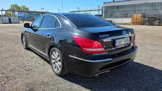 MÉDEA 32 - HYUNDAI EQUUS 3AE 3499