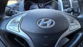 MÉDEA 35 - HYUNDAI IX20 5AP 7164