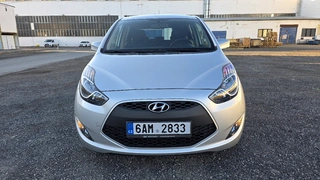 MÉDEA 37 - HYUNDAI IX20 TRIKOLOR 6AM 2833