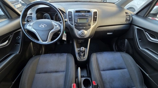 MÉDEA 37 - HYUNDAI IX20 TRIKOLOR 6AM 2833