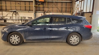 METALSTAV - Osobní automobil Ford Focus, 5SA4563