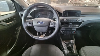 METALSTAV - Osobní automobil Ford Focus, 5SA4563