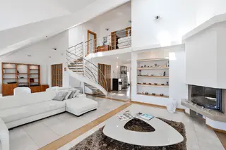 Luxusní mezonetový byt Praha, ulice Mánesova
