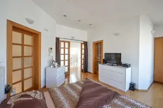 Luxusní mezonetový byt Praha, ulice Mánesova