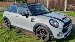 ROLUC s.r.o. 02 - MINI COOPER 5L78484