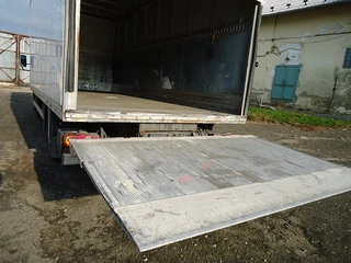 MITSUBISHI CANTER FE 85 (2)