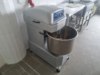 RC 18 Mixer spirálový HS 60