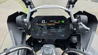 PFG 01 - motocykl BMW ADVENTURE R1200 GS	