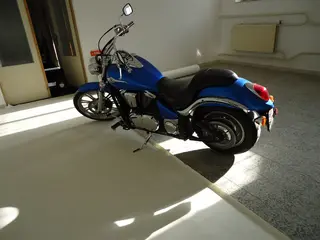 Motocykl KAWASAKI VN900C, RZ 6T8675   