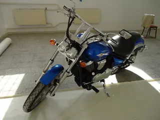 Motocykl KAWASAKI VN900C, RZ 6T8675   