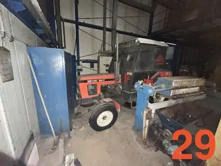 Prodej strojů z majetku dlužníka Lanatex, a.s.