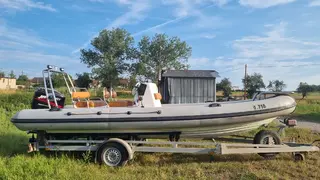 Jacht servis 07. 	Nafukovací člun BWM 670