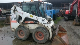 Nakladač Bobcat