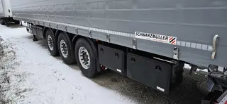 MT 02 Nákladní návěs Schwarzmüller J06VLN3, RZ 7Z1 6050