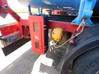 Návěs cisternový Schwartzmüller 2 - AUTOTRANS PETROL s.r.o.