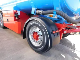 Návěs cisternový Schwartzmüller 4 - AUTOTRANS PETROL s.r.o.