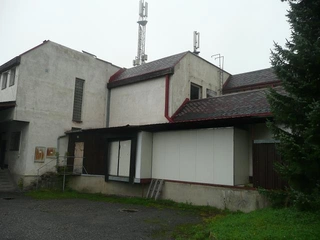 Obchodně-administrativní budova Trojanovice