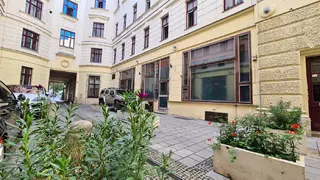 Obchodní podíl 100% společnost Askadero, nemovitosti Brno náměstí Svobody, budova U Mamlasů