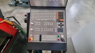 MBB Technik 02 - Obráběcí centrum 5osé MCV1000D5AXMAS Kovosvit