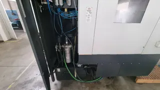 MBB Technik 02 - Obráběcí centrum 5osé MCV1000D5AXMAS Kovosvit