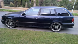 Osobní automobil BMW 318d KOMBI
