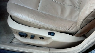 Osobní automobil BMW 740i