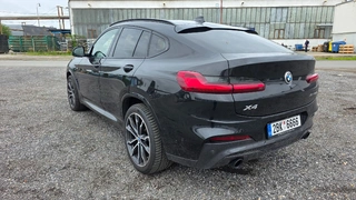 PFG 02 - osobní automobil BMW X4 xDrive30d