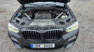 PFG 02 - osobní automobil BMW X4 xDrive30d