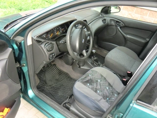 osobní automobil Ford Focus combi