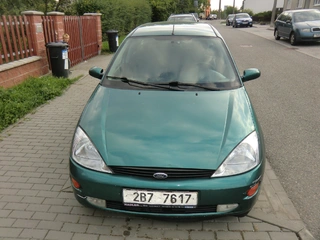 osobní automobil Ford Focus combi