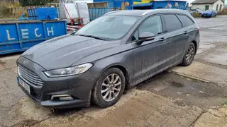 02 ROLUC - Osobní automobil Ford Mondeo 7AY7829