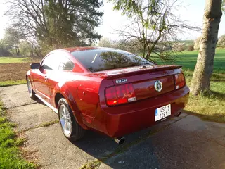 Osobní automobil Ford Mustang, RZ 4SP2291   