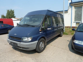 Osobní automobil Ford Transit