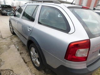 Osobní automobil Škoda Octavia kombi