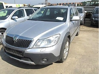 Osobní automobil Škoda Octavia Scout 2